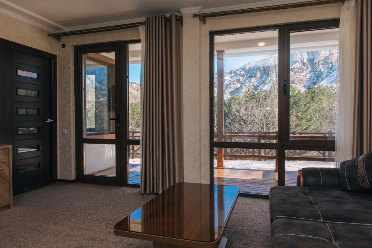 Archazor Mountain Resort Chimgan Εξωτερικό φωτογραφία